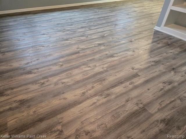 3105 Linwood Ave - Photo 7 of 22