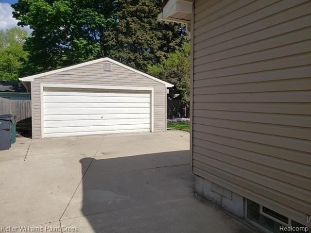 3136 Kilmer Dr - Photo 5 of 46