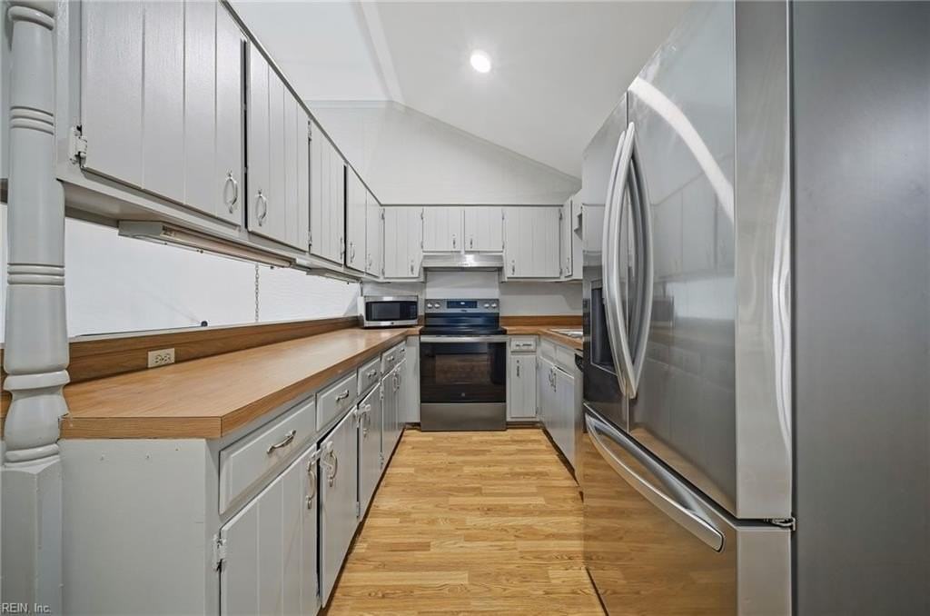 3839 Jefferson Blvd #B - Photo 4 of 34