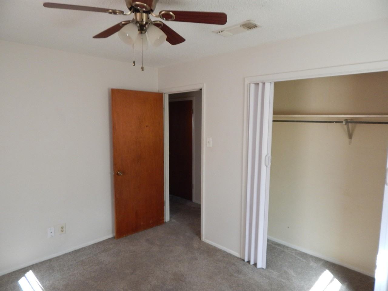 822 Stonewall Dr - Photo 7 of 8