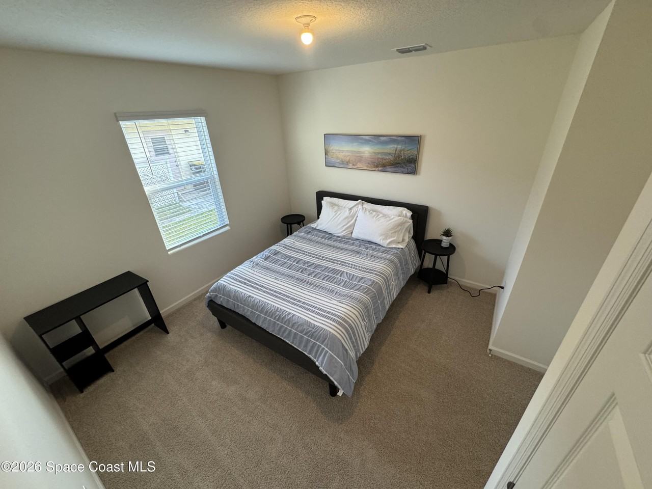 1349 Ashford Ave Ne - Photo 7 of 17