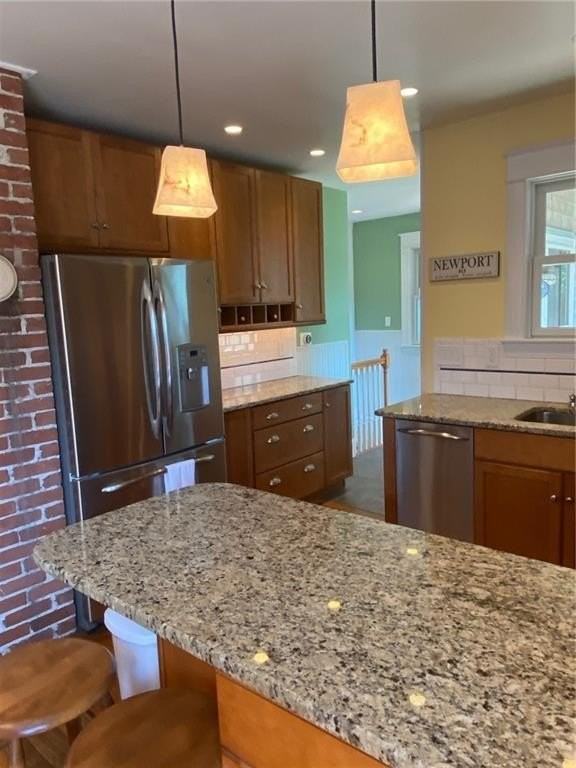 24 Burdick Ave - Photo 7 of 20