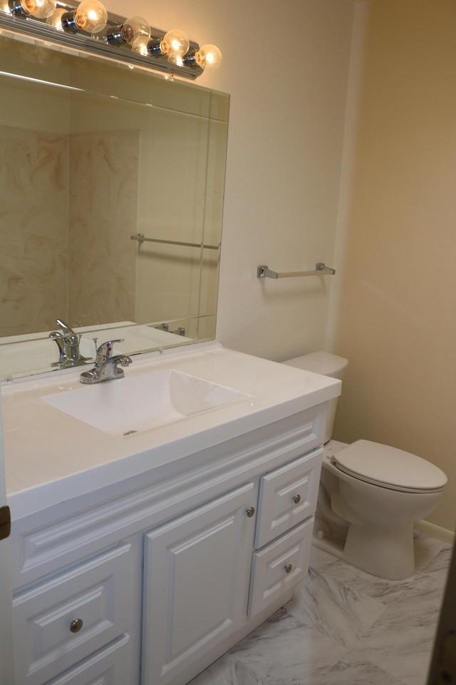 2192 N 1st Ave - Photo 7 of 10