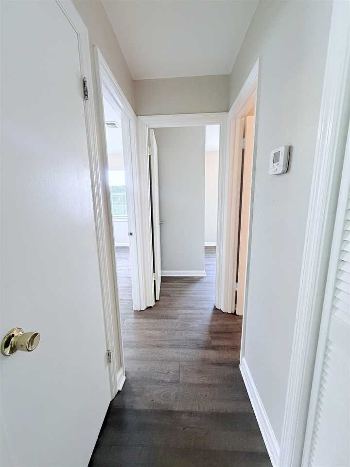4830 Ruthenia Rd - Photo 4 of 12