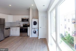 1904 Irving St Ne #204 - Photo 1 of 1