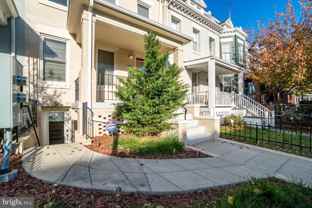 1361B Perry Pl Nw - Photo 1 of 1