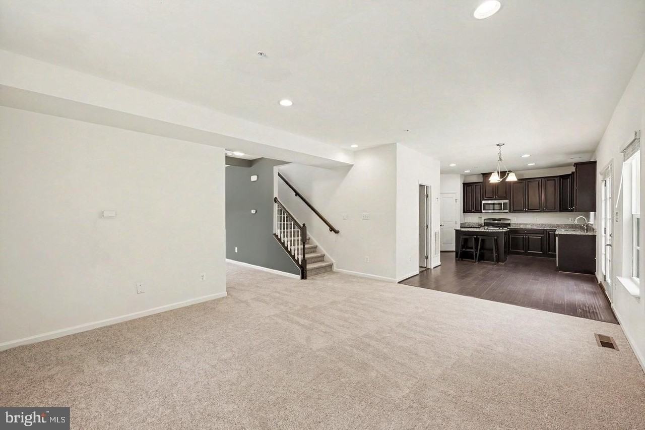 1024 Cook Dr Se - Photo 6 of 30