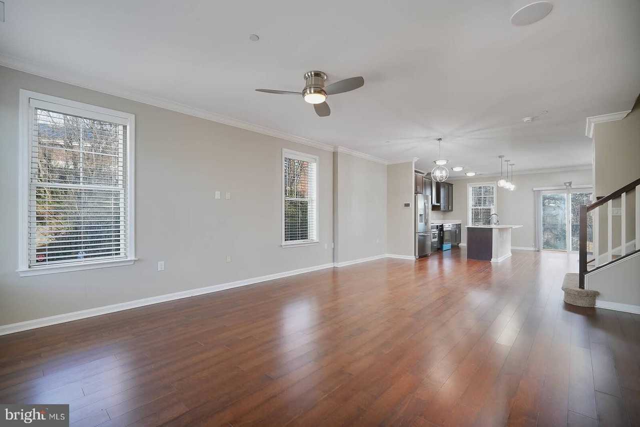 412 Woodcrest Dr Se #412B - Photo 7 of 38
