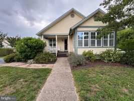 featured image of 2 Torie Jordan Ct