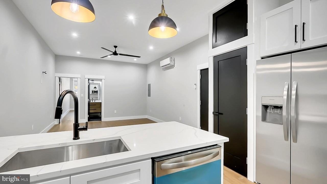 1225 Washington Blvd #B - Photo 5 of 21