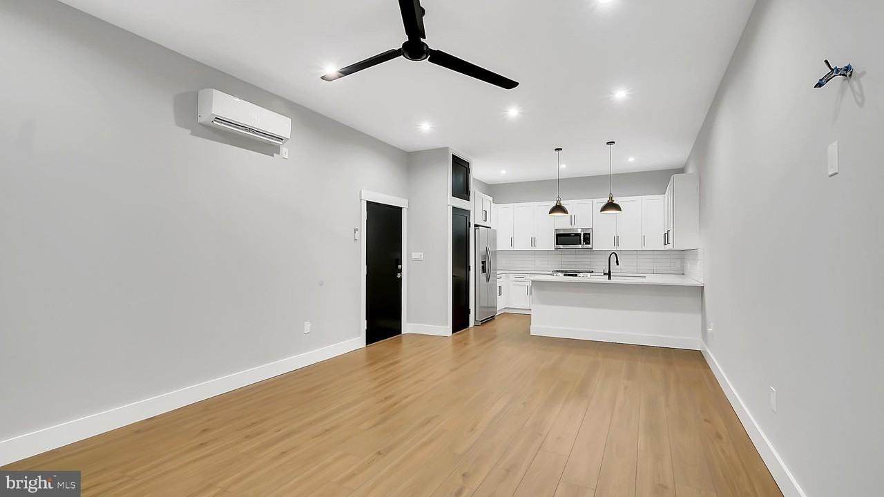 1225 Washington Blvd #B - Photo 7 of 21