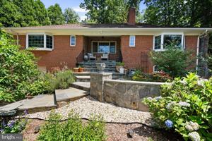 featured image of 5201 Brookeway Dr