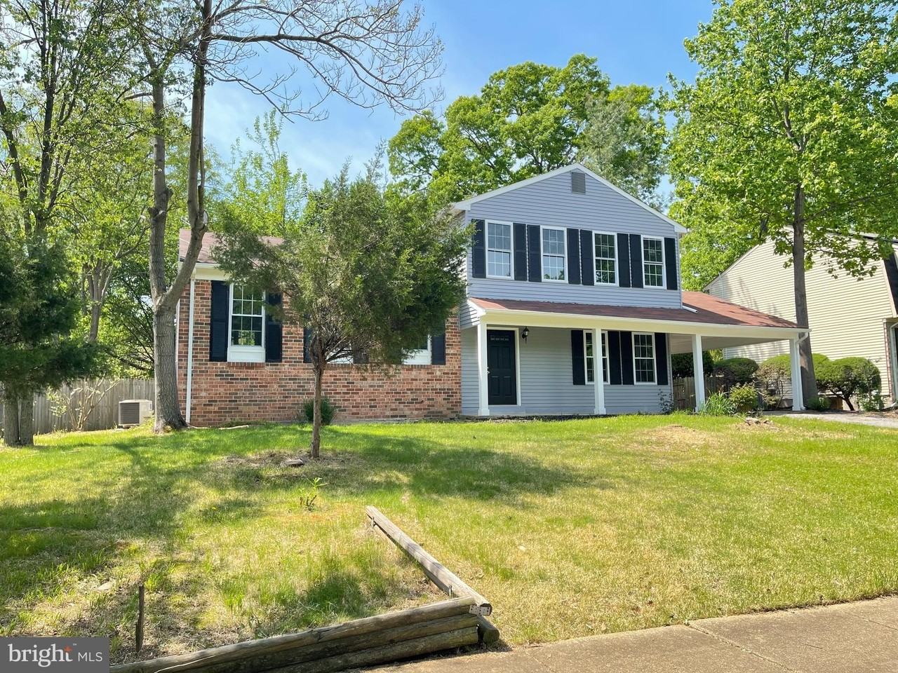 13301 Coldwater Dr - Photo 2 of 31