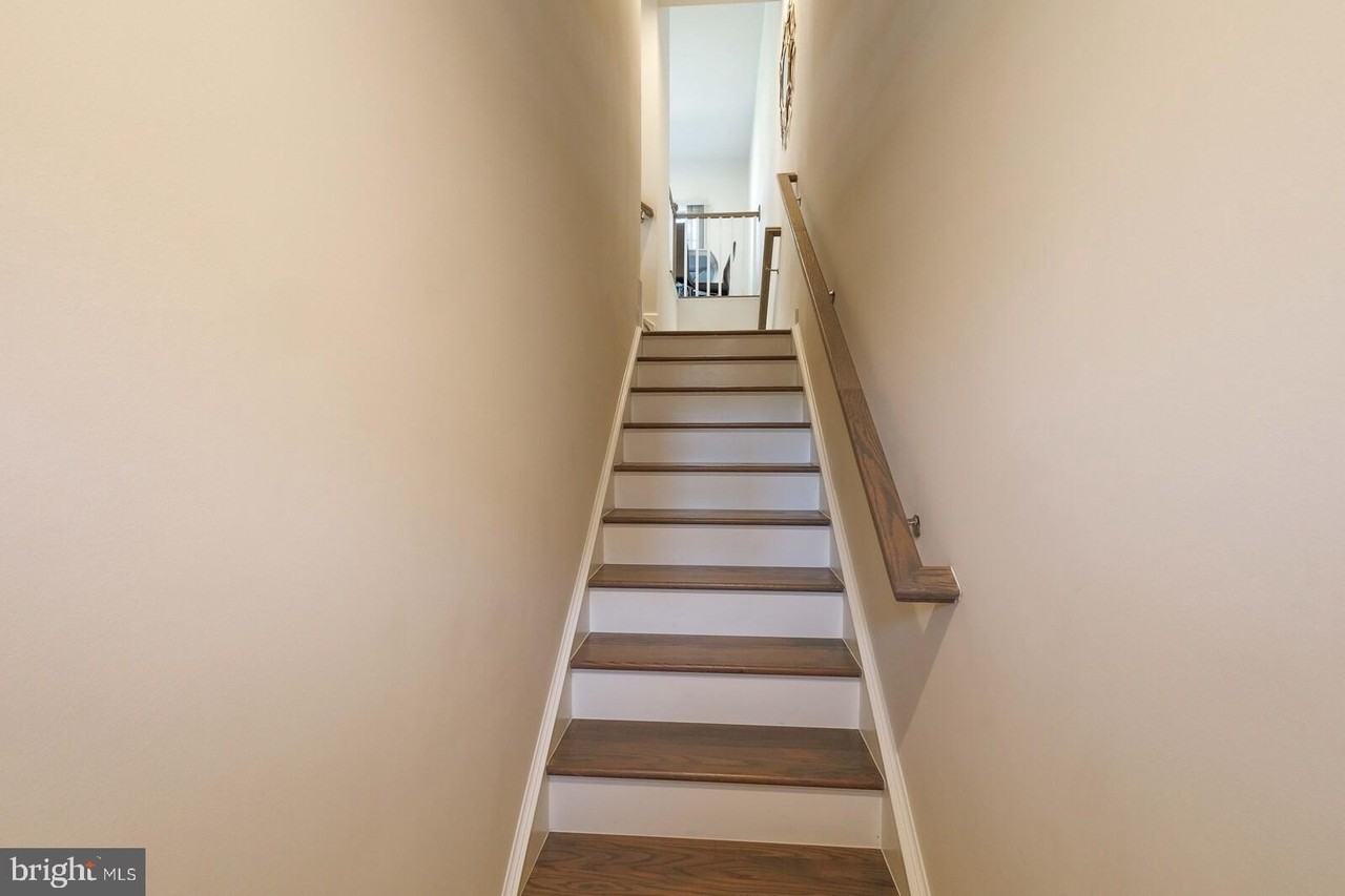 4112 Shirley Rose Ct - Photo 4 of 30