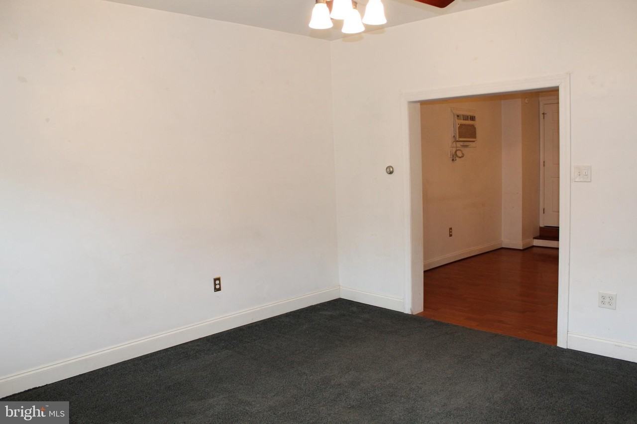 618 E Philadelphia Ave - Photo 7 of 17