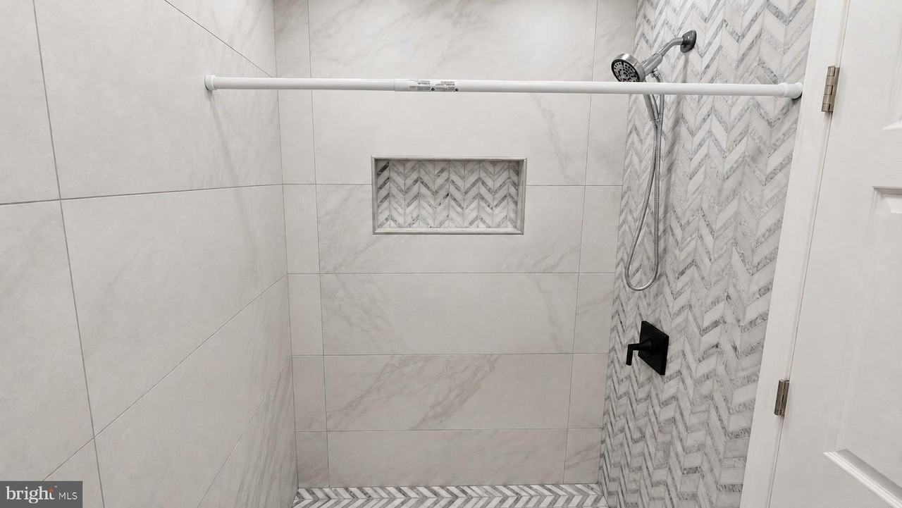 427 W Girard Ave #3 - Photo 7 of 9