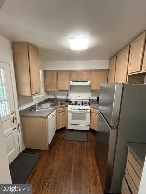 4724 7th Rd N - Photo 4 of 15
