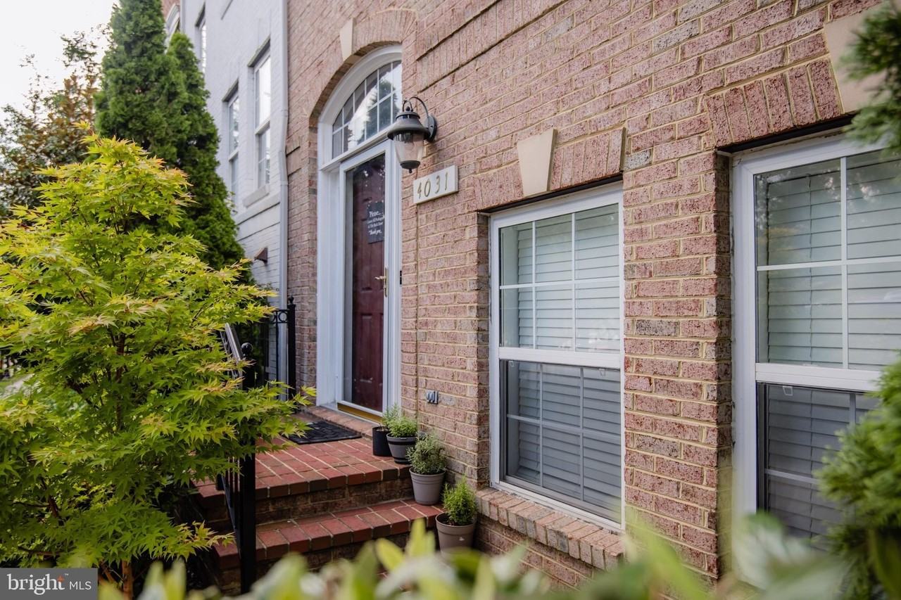4031 Columbia Pike - Photo 3 of 47