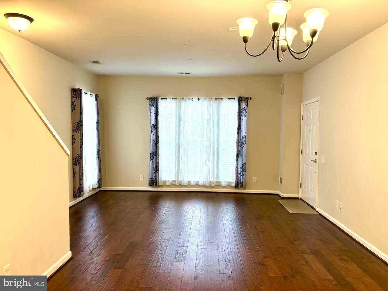 42797 Burrell Sq - Photo 6 of 18