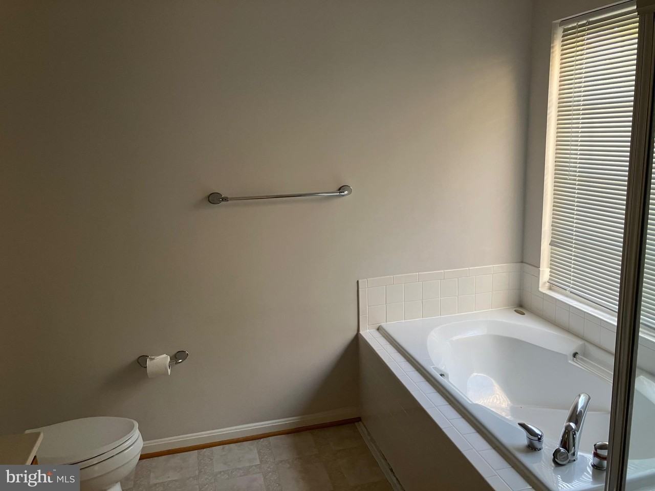 6357 Cullen Pl - Photo 3 of 8