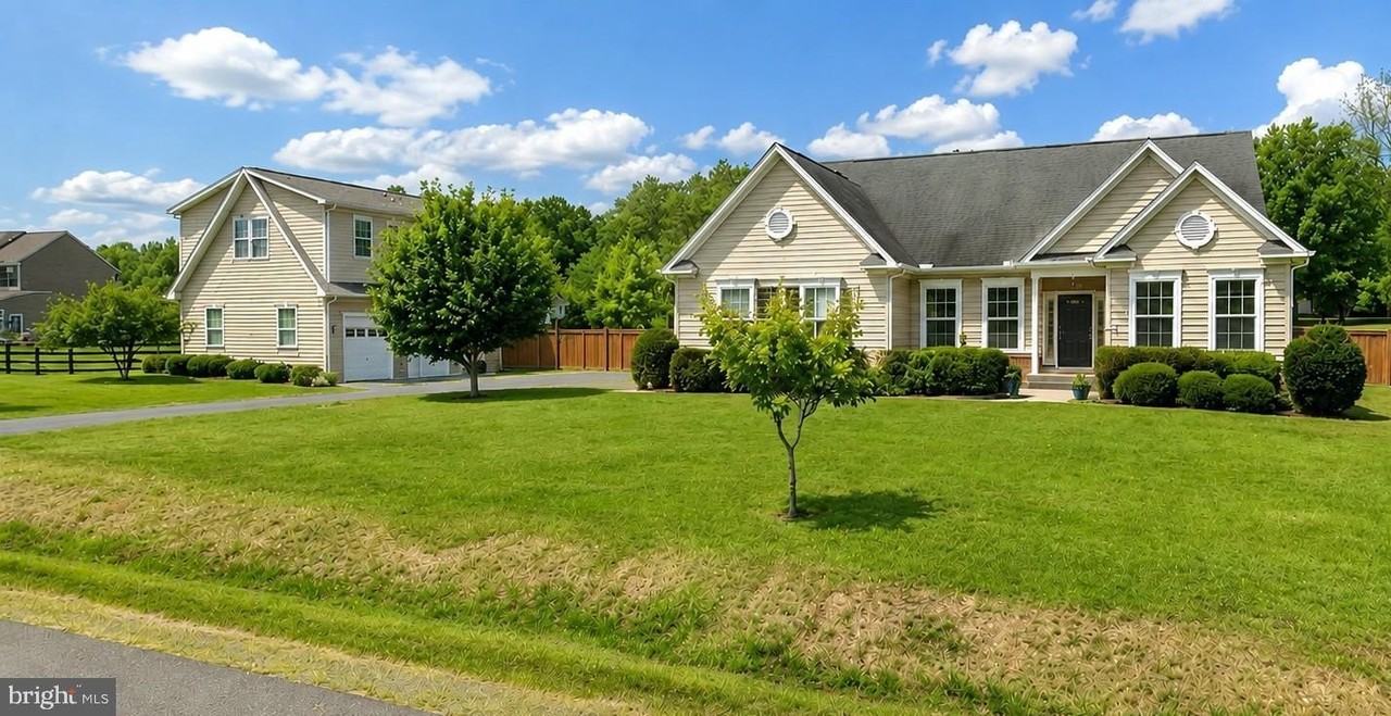 320 Timber Mill Ln - Photo 2 of 50