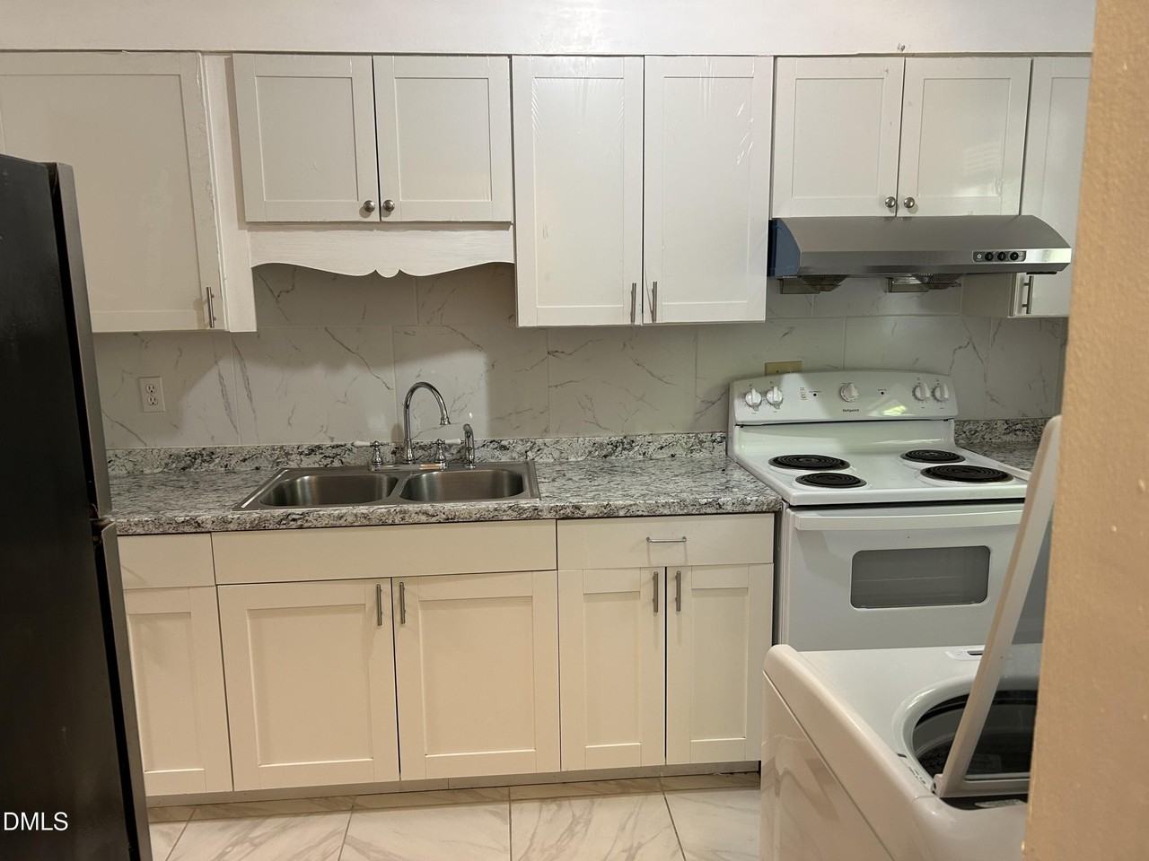 342 Ashley Forest Rd - Photo 3 of 11