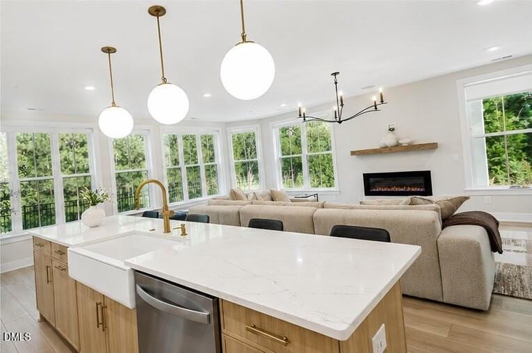 11548 Helmond Way #108 - Photo 5 of 24