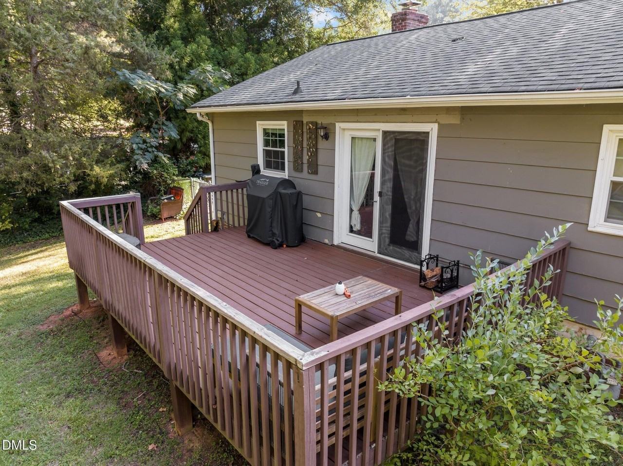 6109 Whittier Dr - Photo 3 of 50