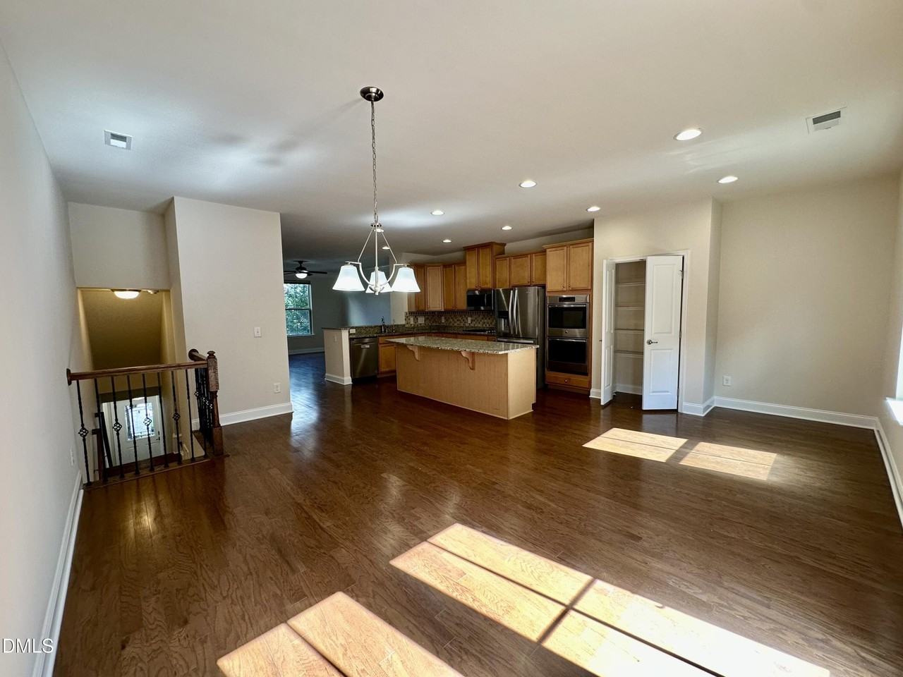 1004 Waymaker Ct - Photo 3 of 30