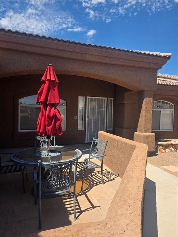 2121 E Desert Lakes Dr - Photo 3 of 41