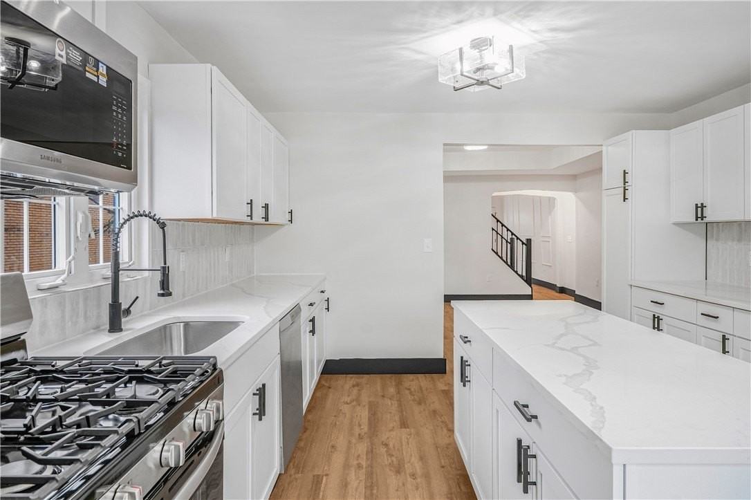 4706 Lorigan St - Photo 6 of 26