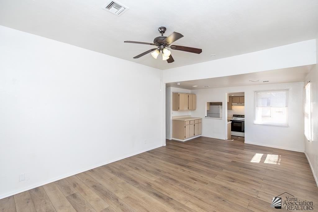 236 S 3rd Ave - Photo 3 of 11