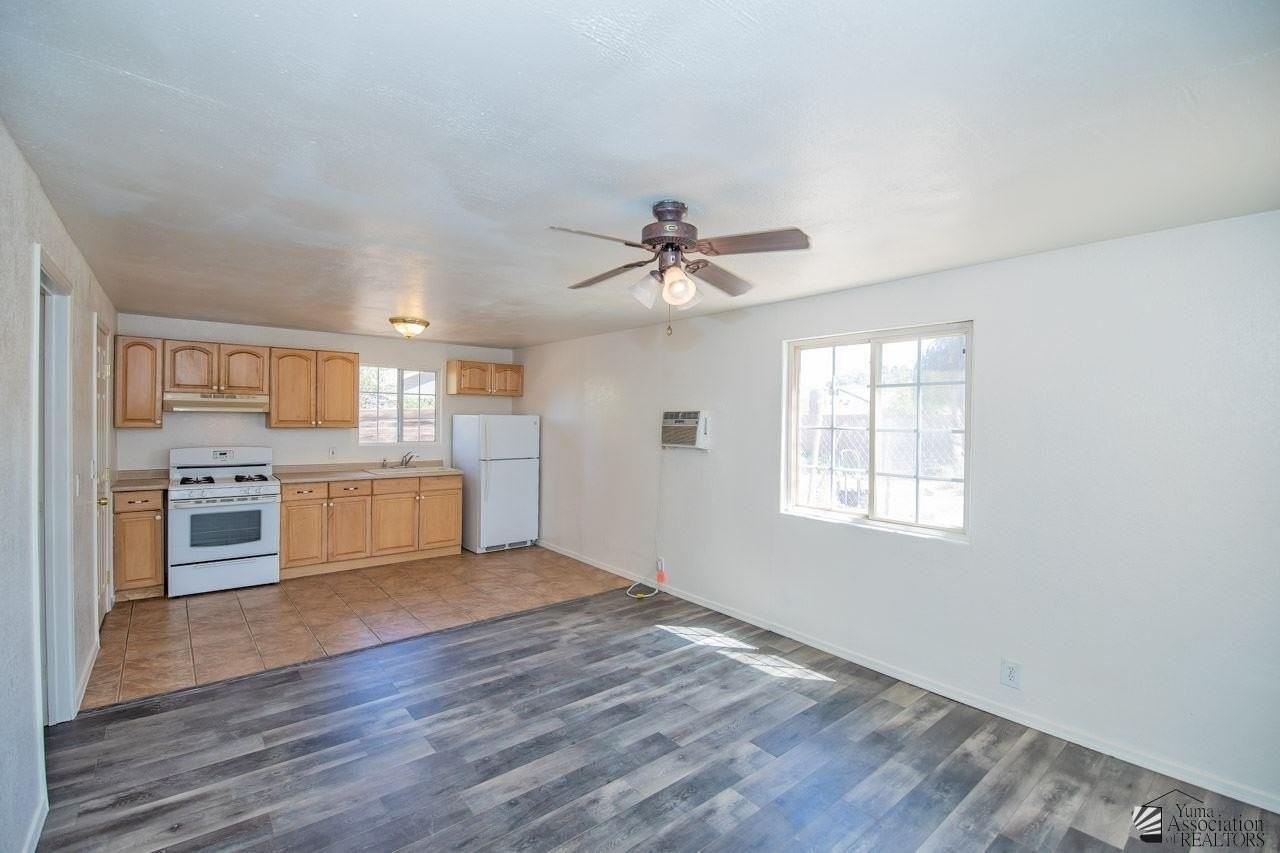 251 S 17th Ave #C - Photo 6 of 14