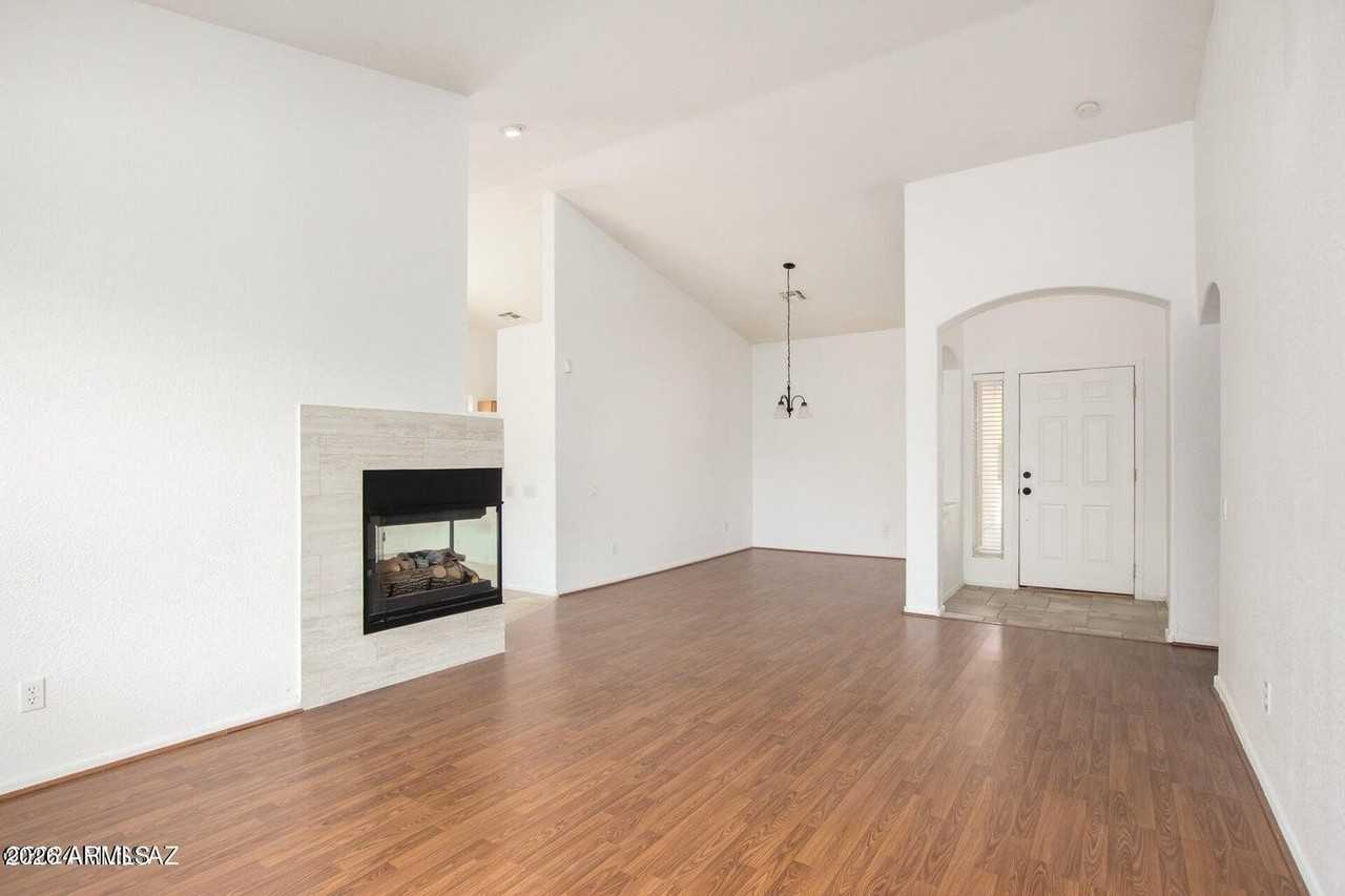 9162 N Treasure Mountain Dr - Photo 4 of 25