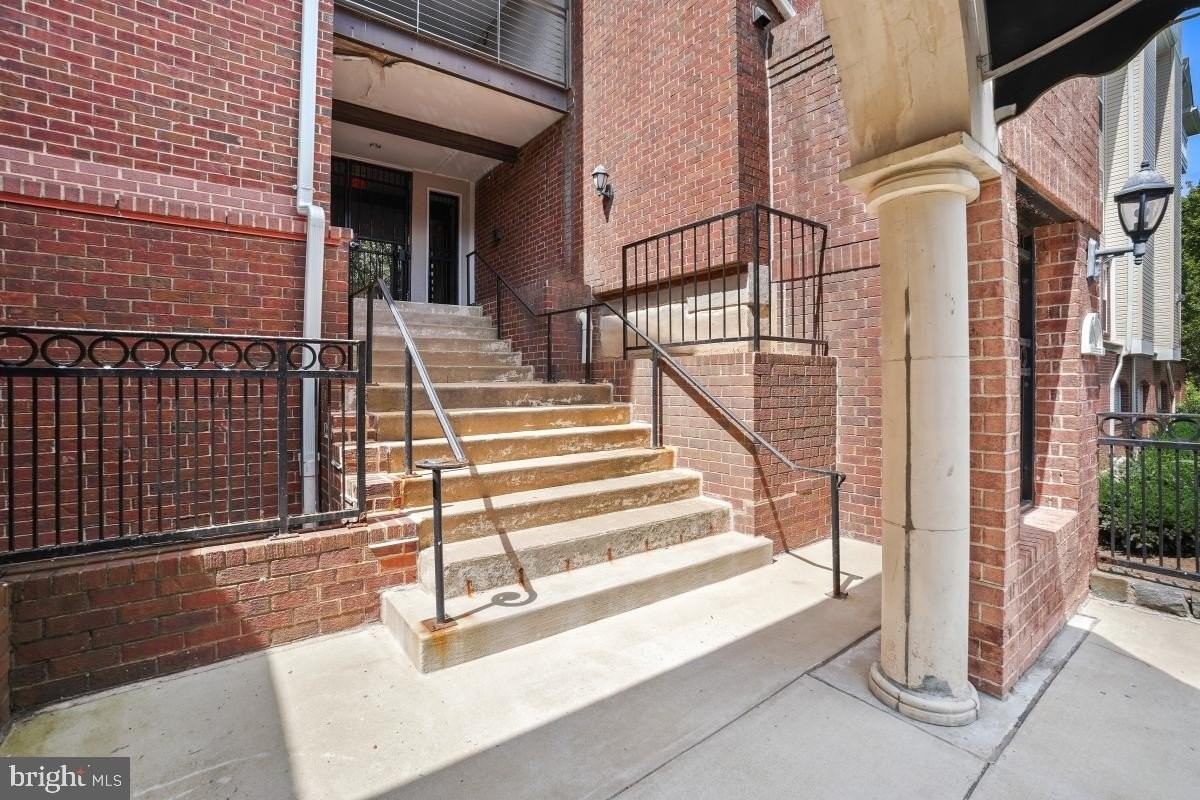 1524 Lincoln Way #100 - Photo 2 of 38