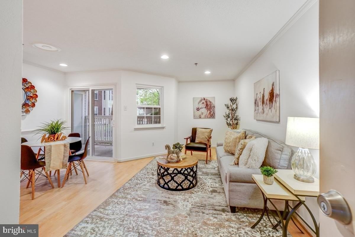 1524 Lincoln Way #100 - Photo 4 of 38