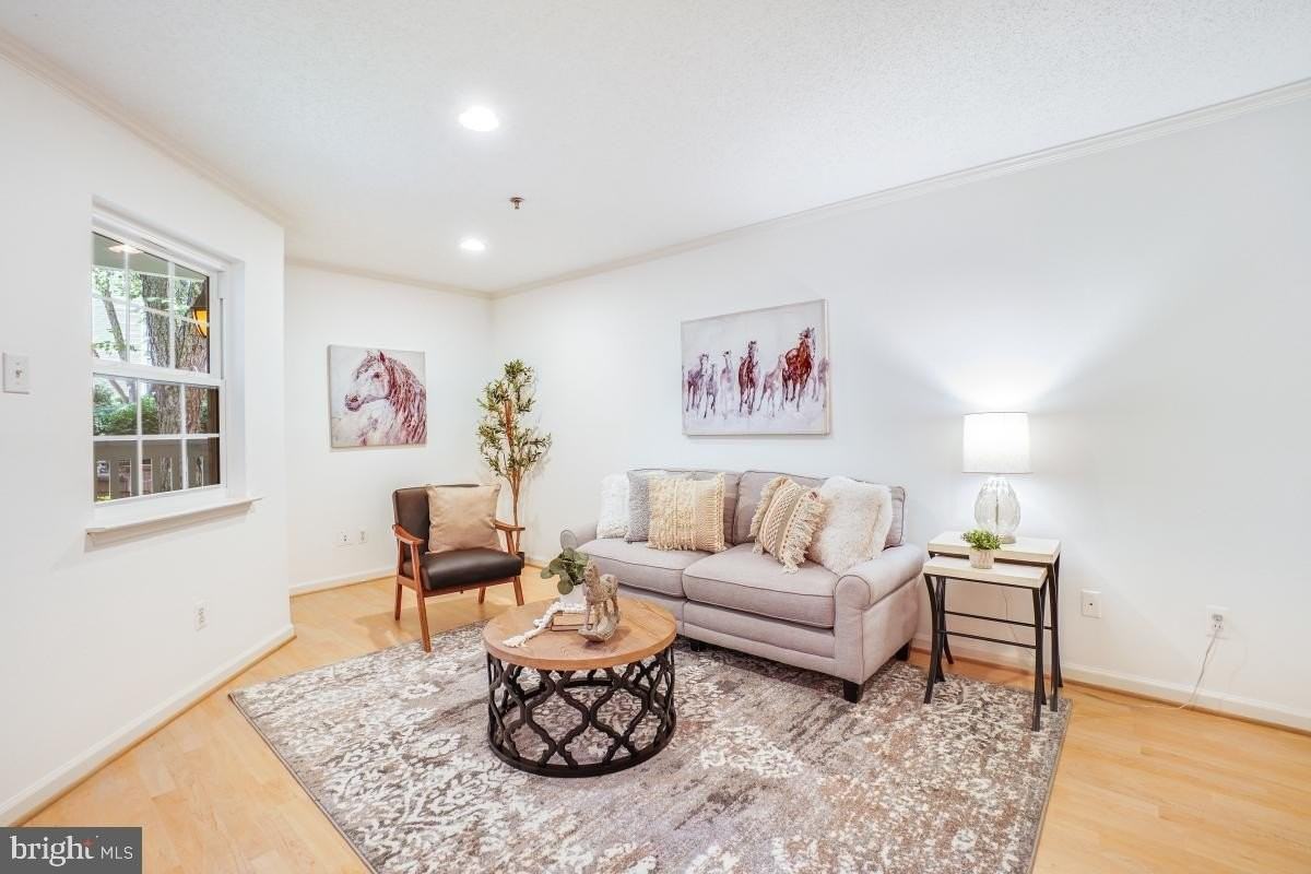 1524 Lincoln Way #100 - Photo 7 of 38