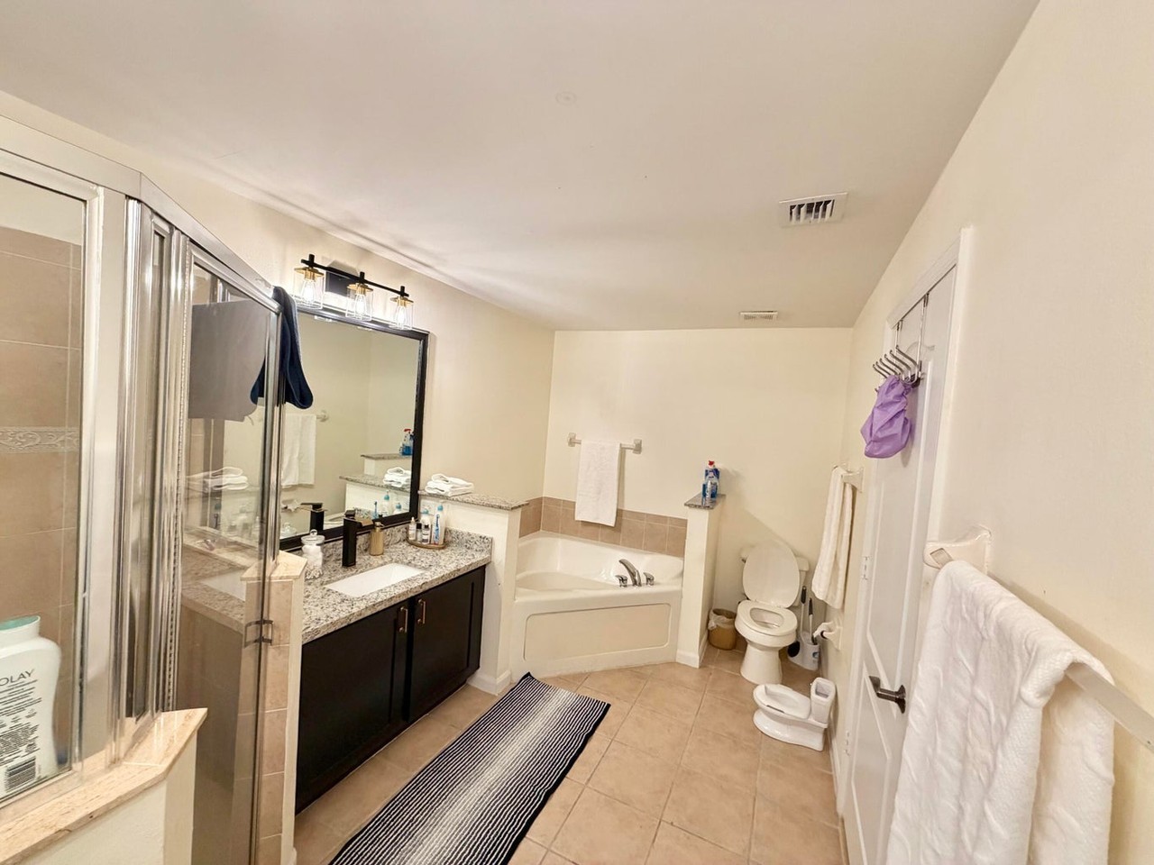 159 Berenger Walk - Photo 7 of 8