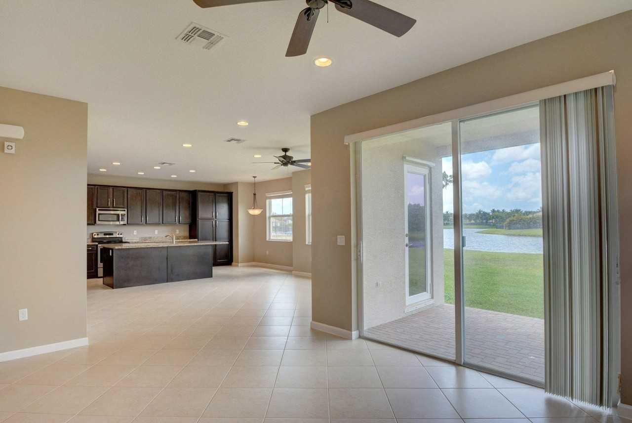2916 Payson Way - Photo 4 of 8