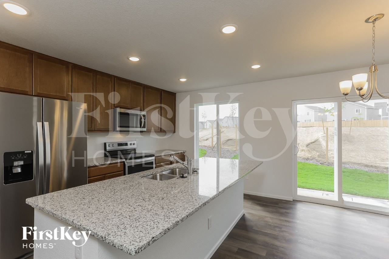 10249 Luneth Dr - Photo 6 of 15