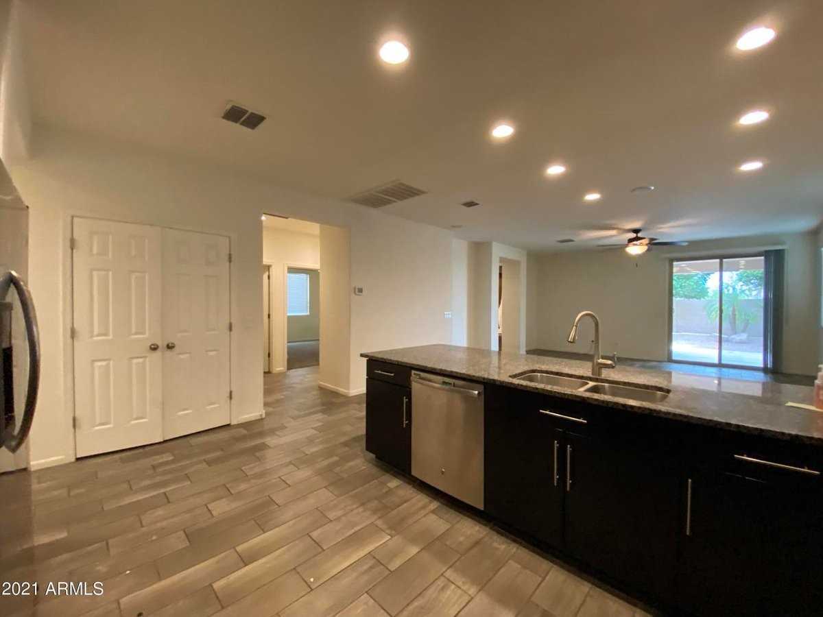 3549 E Apricot Ln - Photo 6 of 40