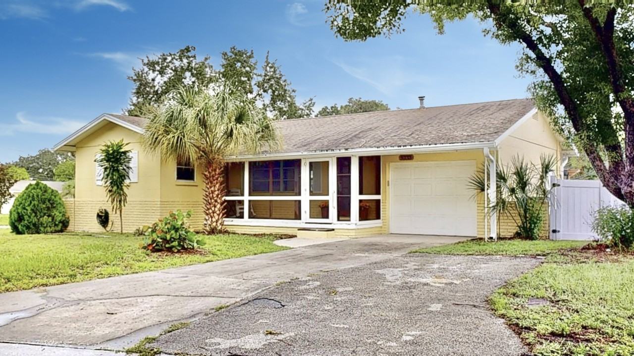 5233 52nd Way N - Photo 2 of 25