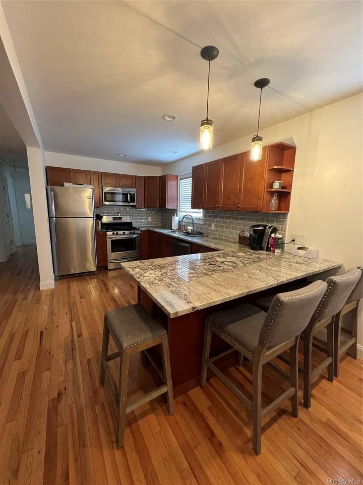 47 Brookline Ave - Photo 4 of 13