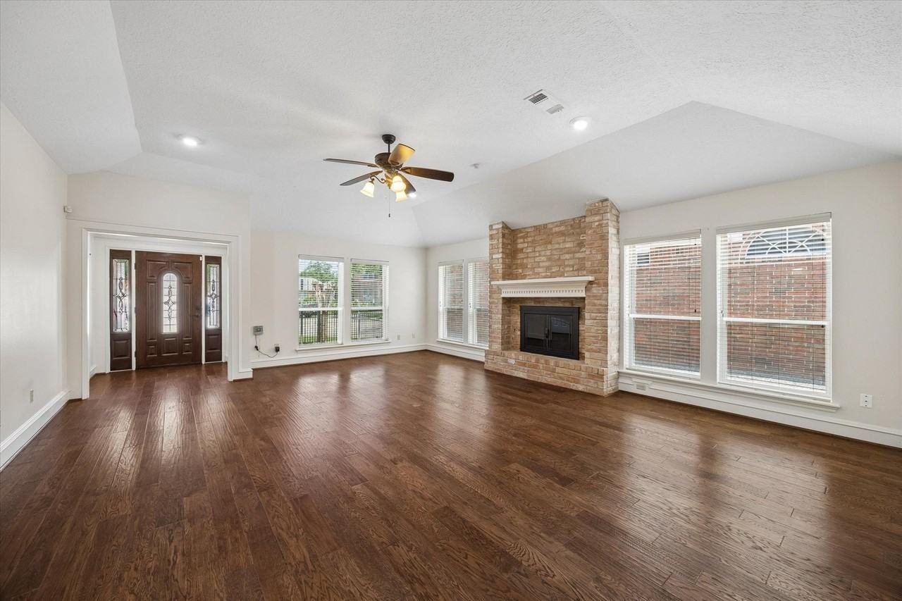 6511 Pauma Dr - Photo 4 of 31