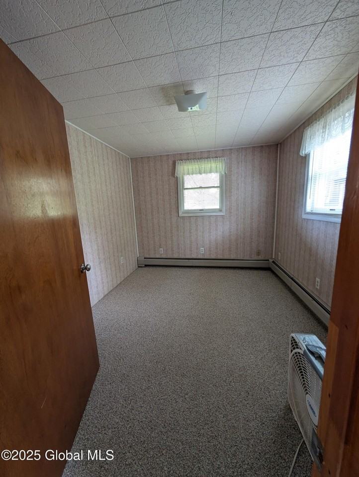 25 Mount Hope Ave - Photo 3 of 8
