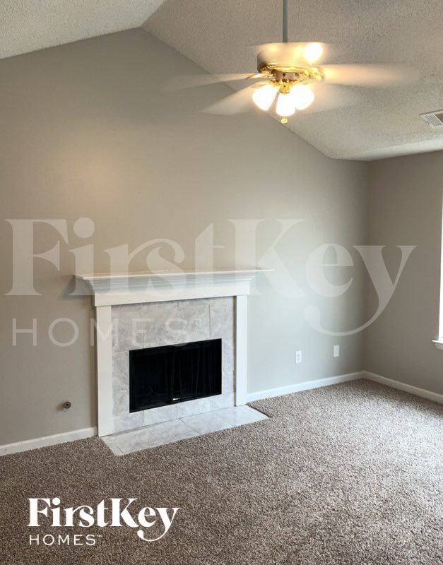 5879 Ruby Walk - Photo 2 of 10