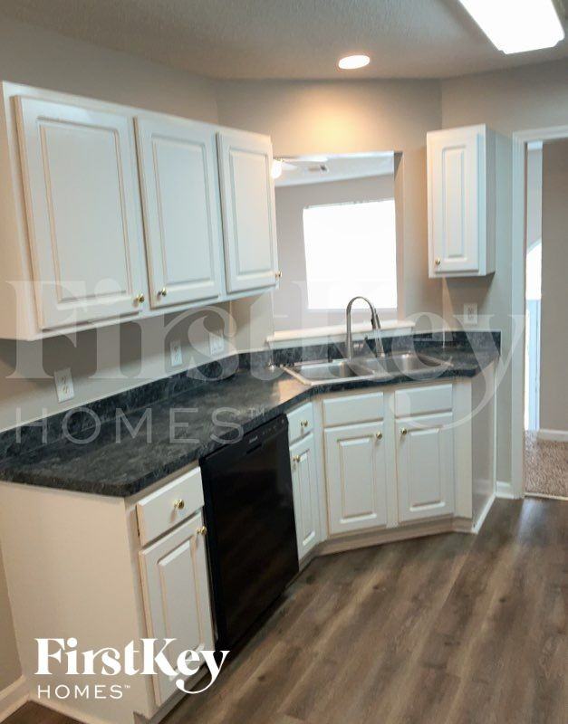 5879 Ruby Walk - Photo 5 of 10