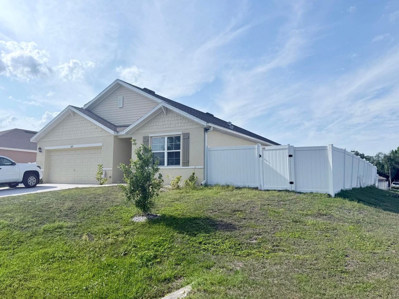 1405 Pace Dr Nw - Photo 2 of 25