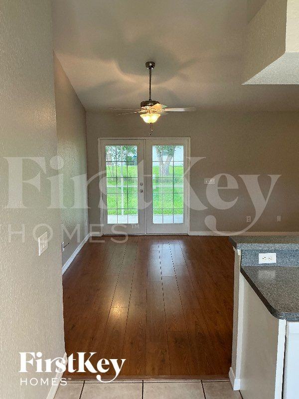 4853 Crabapple Ave - Photo 5 of 12
