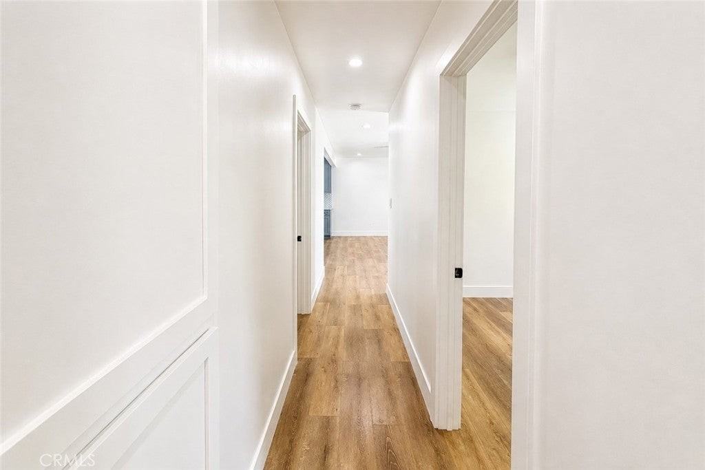 441 Wickford Ave - Photo 6 of 14